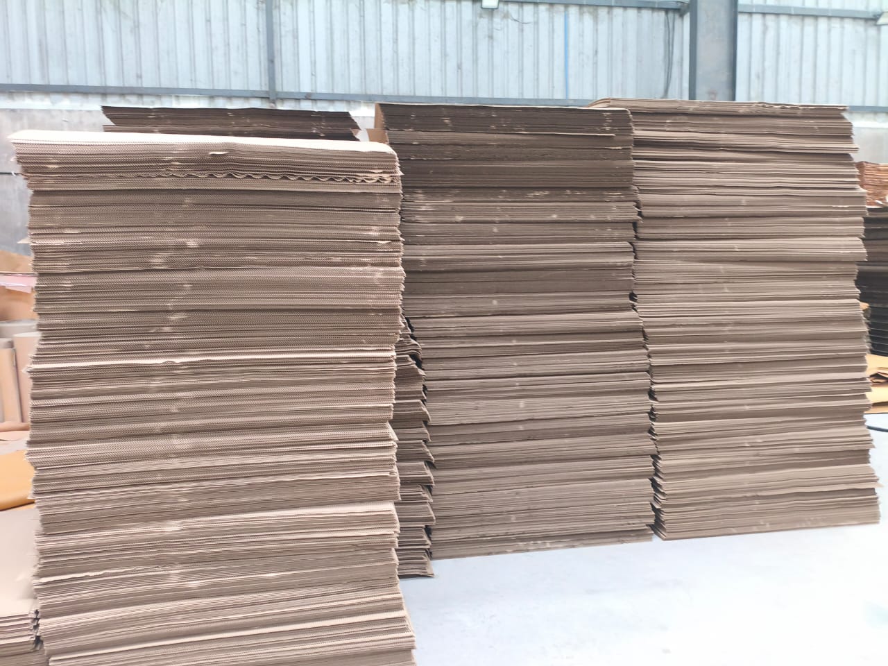 ply-board-shardapackaging01